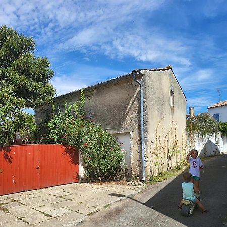 La Maison Rouge Paisible Maison De Pays Saujon Buitenkant foto