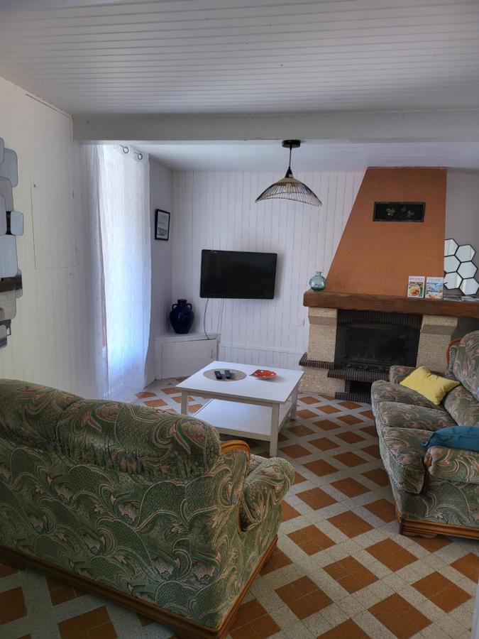 La Maison Rouge Paisible Maison De Pays Saujon Buitenkant foto