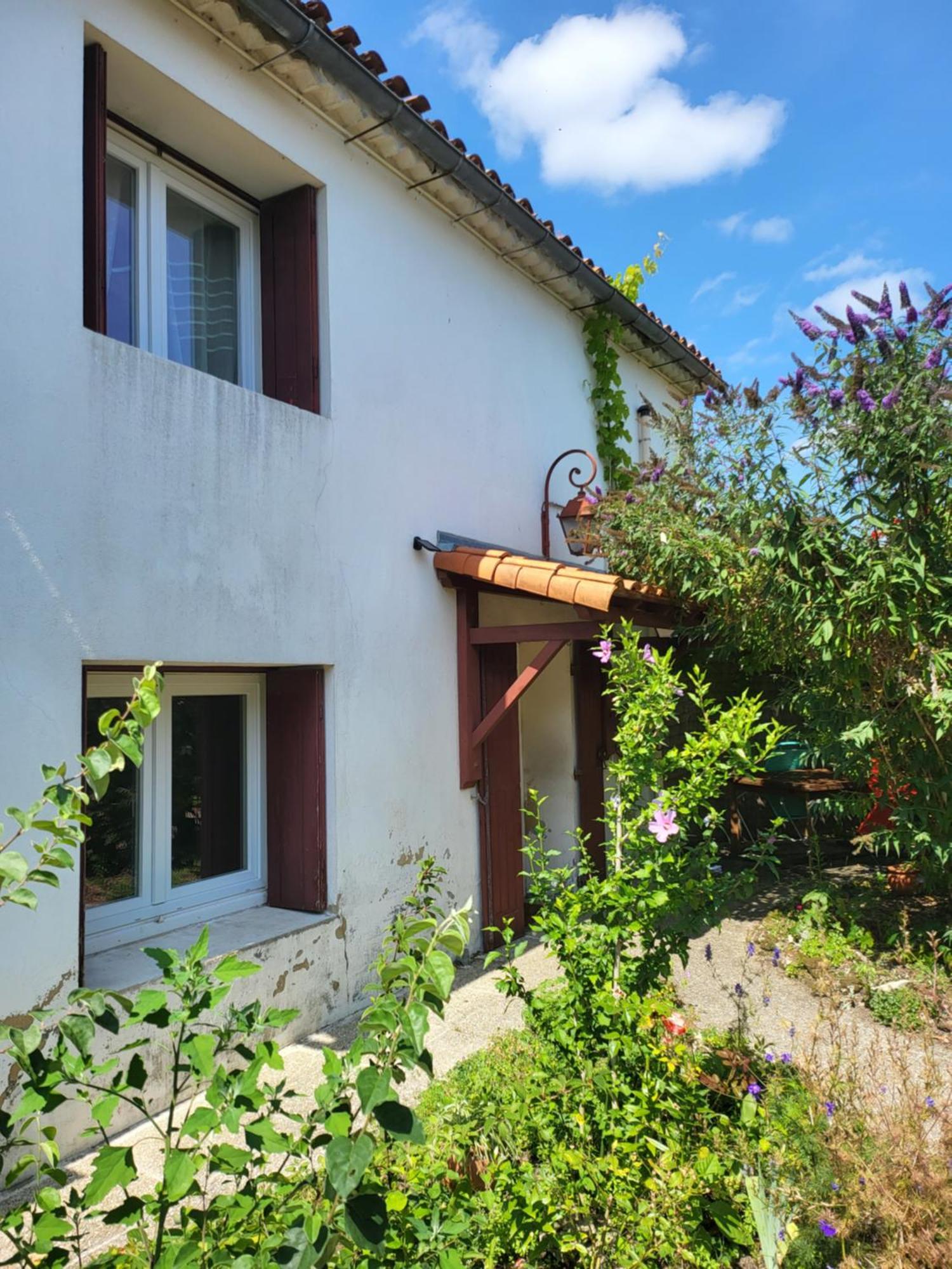 La Maison Rouge Paisible Maison De Pays Saujon Buitenkant foto